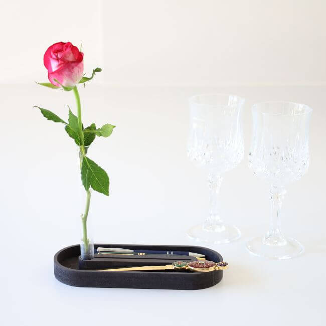 Pen Tray with Vase
