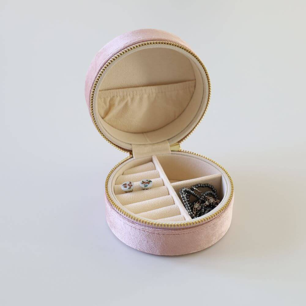 Round Velvet Jewelry Box - Pink